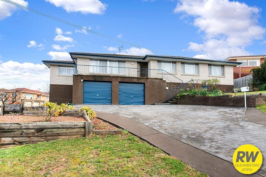1 Cypress Place, CRESTWOOD NSW 2620, Crestwood - Thumbnail 2