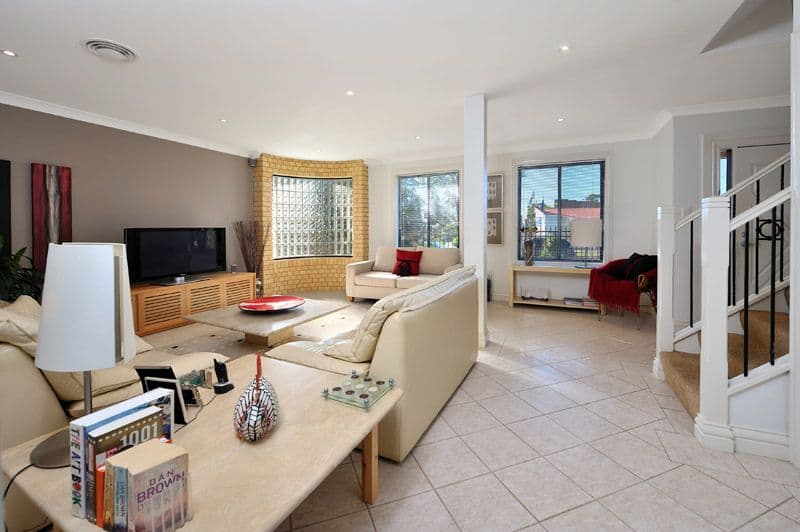 274   President Avenue, GYMEA NSW 2227, Gymea - Thumbnail 2