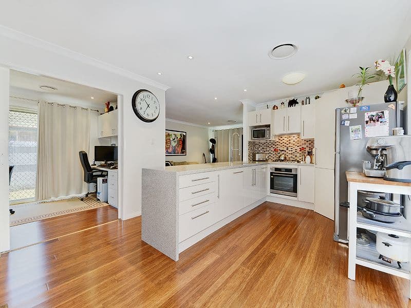 7 Turquoise Place, WAVELL HEIGHTS QLD 4012, Wavell Heights - Thumbnail 2