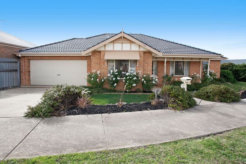 3 Cedarville Close, HIGHTON VIC 3216, Highton - Image 1