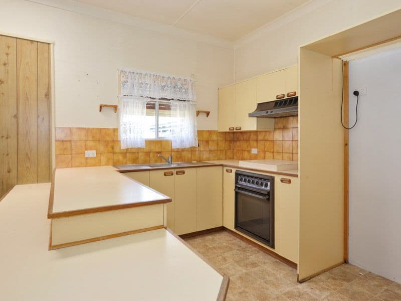 34-36 Osborne Terrace, Deception Bay QLD 4508, Deception Bay - Thumbnail 2