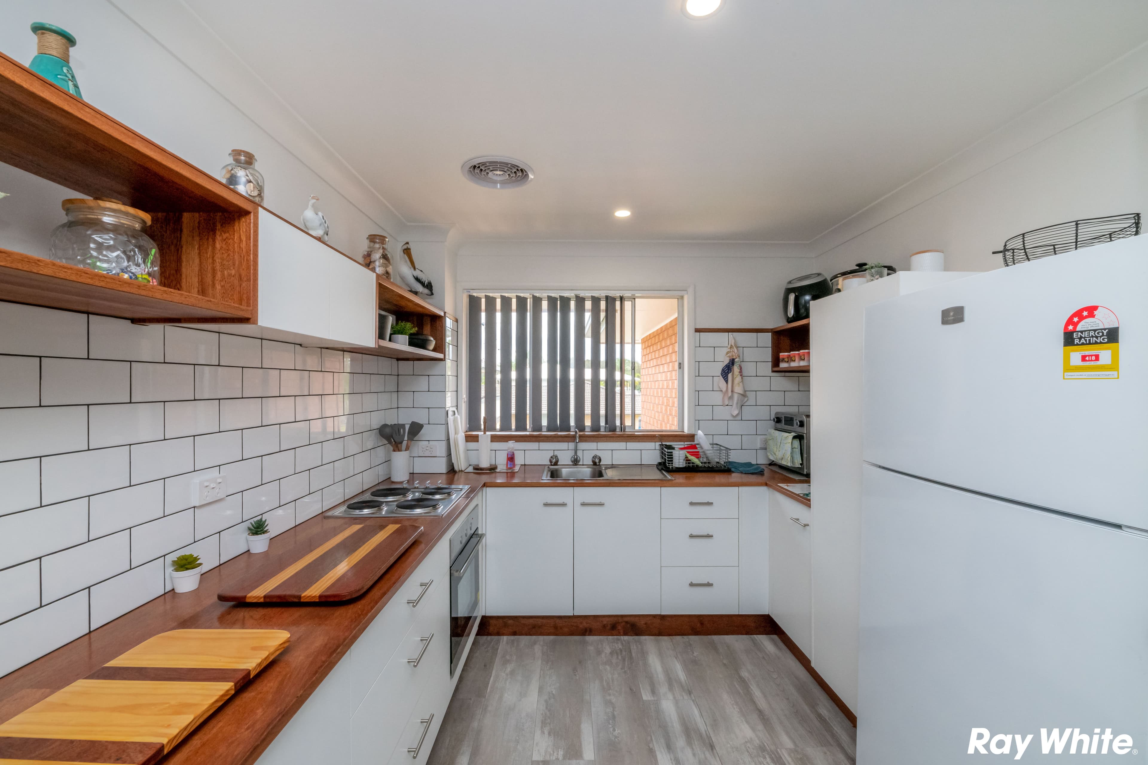 9 Baird Street, Tuncurry NSW 2428, Tuncurry - Thumbnail 3
