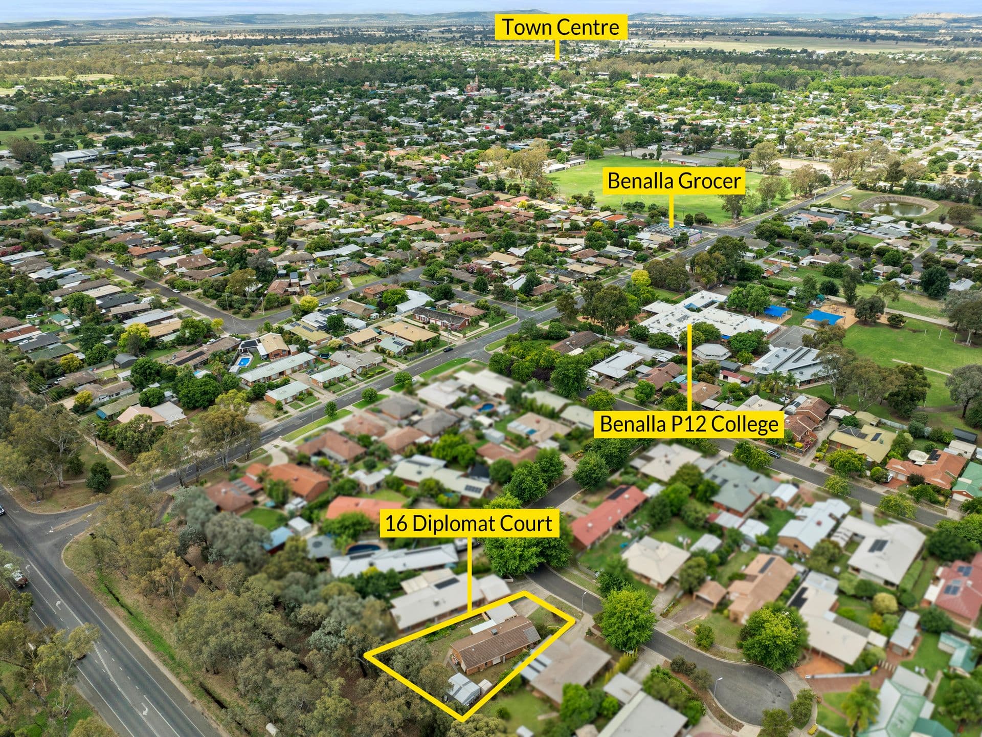 16 Diplomat Court, Benalla VIC 3672, Benalla - Thumbnail 2