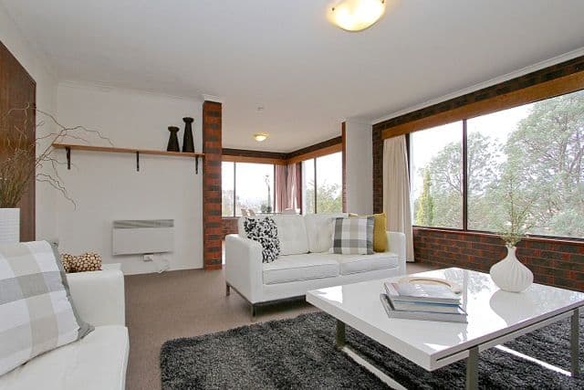 16 Wallace Avenue, LENAH VALLEY TAS 7008, Lenah Valley - Thumbnail 3