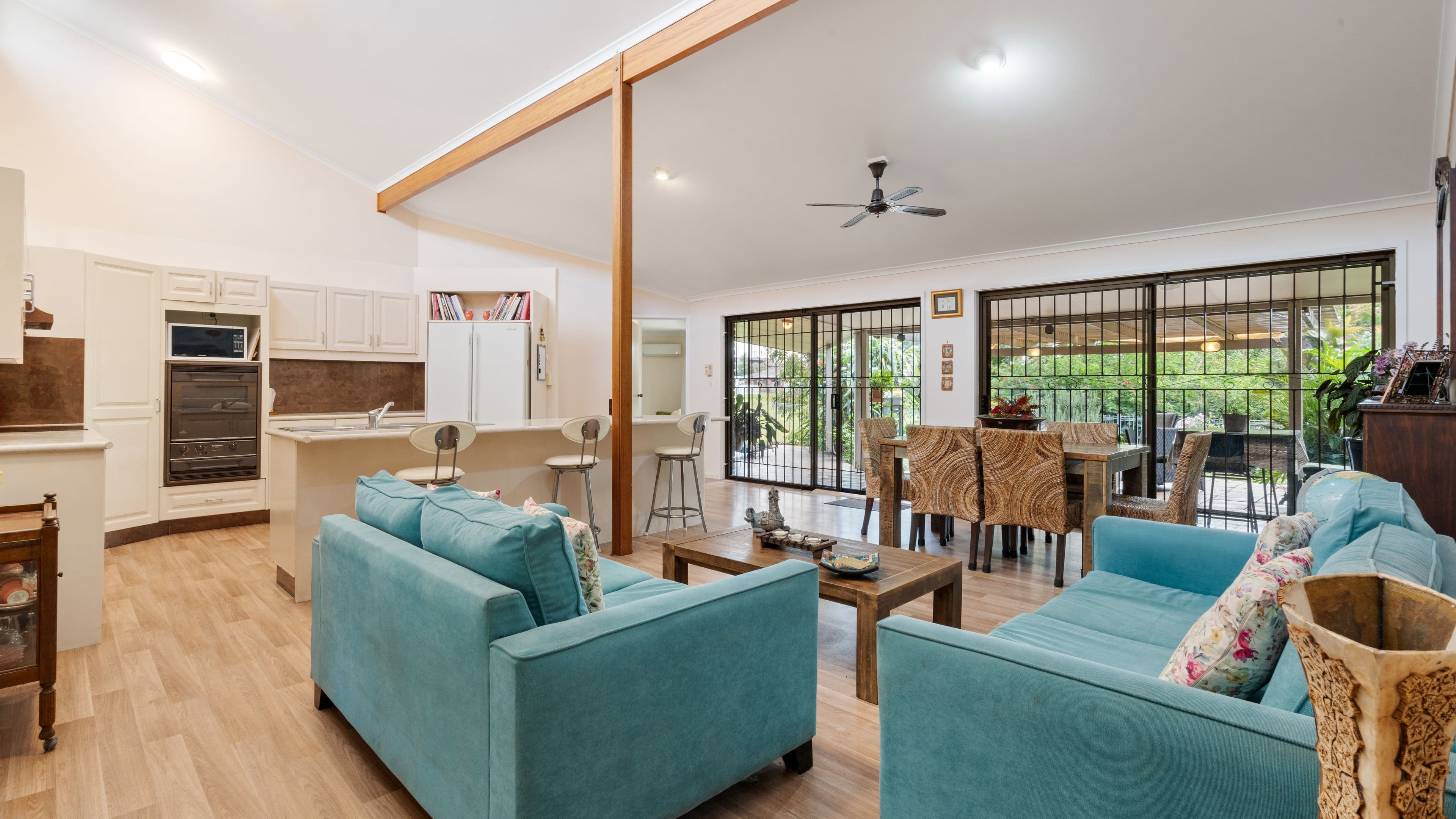 6 Doveton Crescent, Mount Warren Park QLD 4207, Mount Warren Park - Thumbnail 8