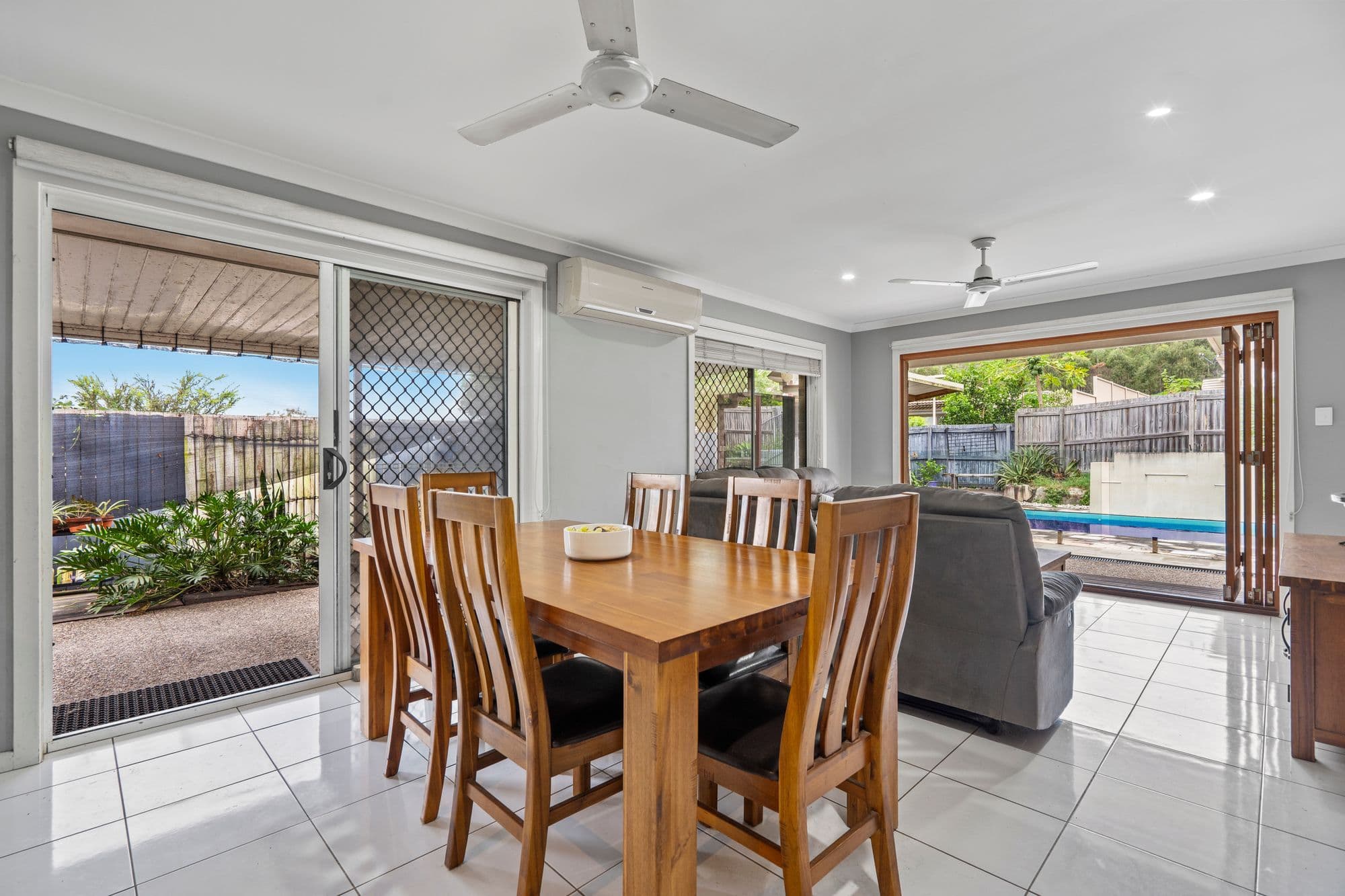 22 Orlando Drive, Holmview QLD 4207, Holmview - Thumbnail 5