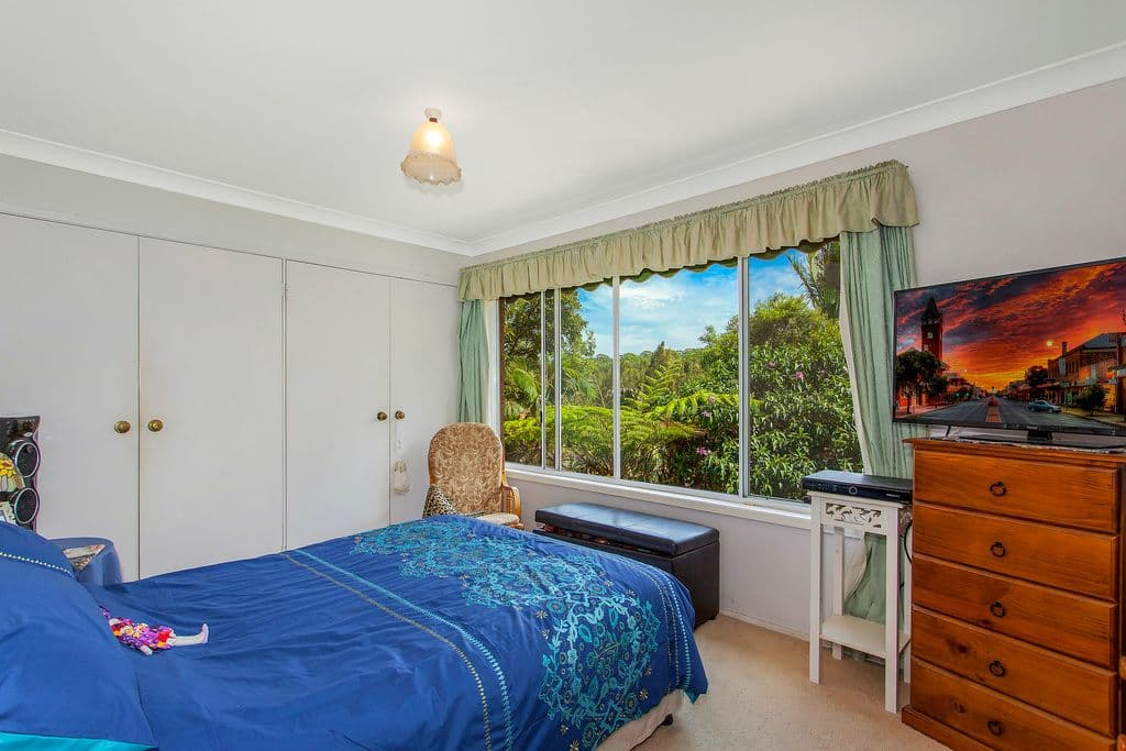 33 Plymouth Drive, Wamberal - Thumbnail 5