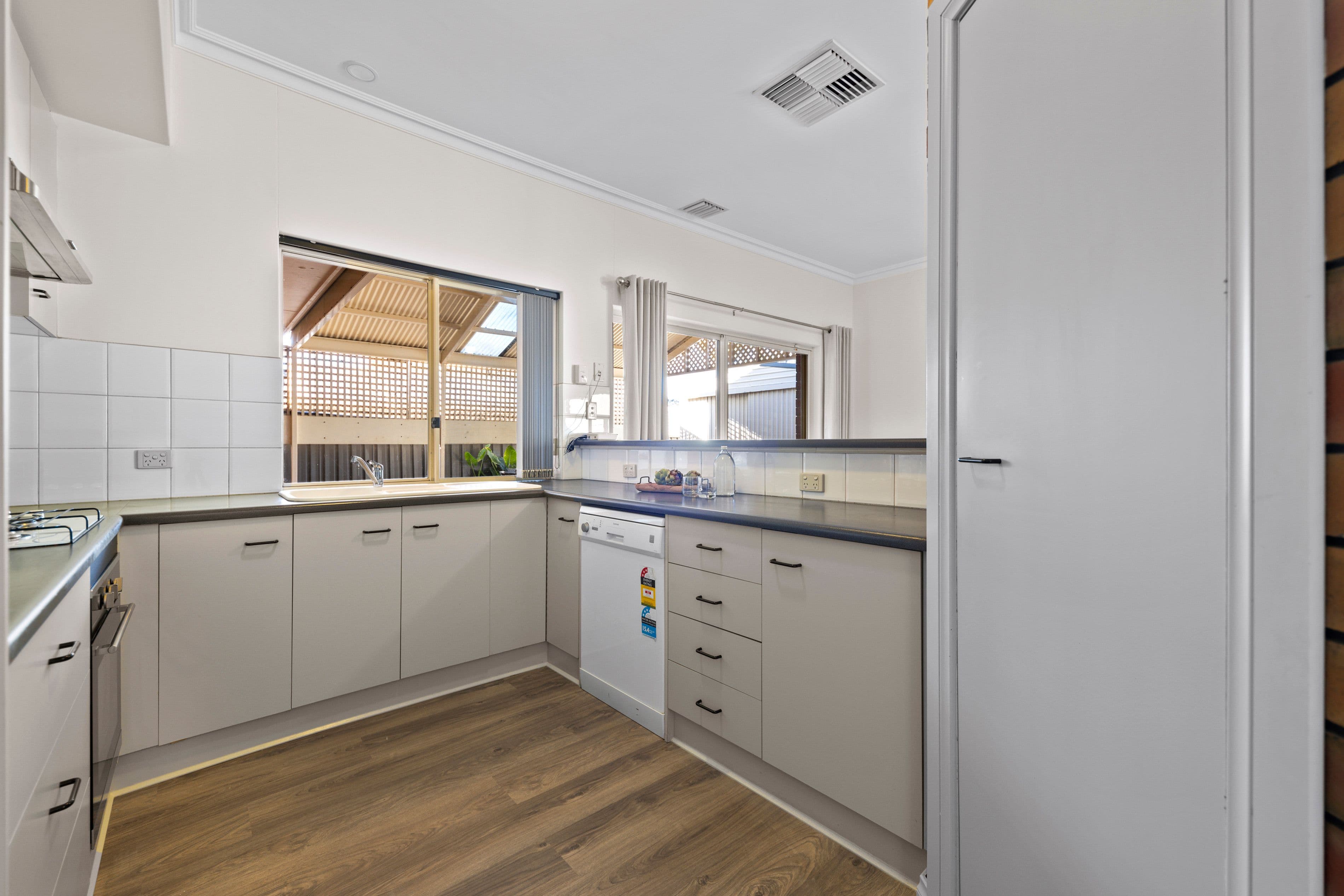 7 Mepsted Crescent, Athelstone SA 5076, Athelstone - Thumbnail 7