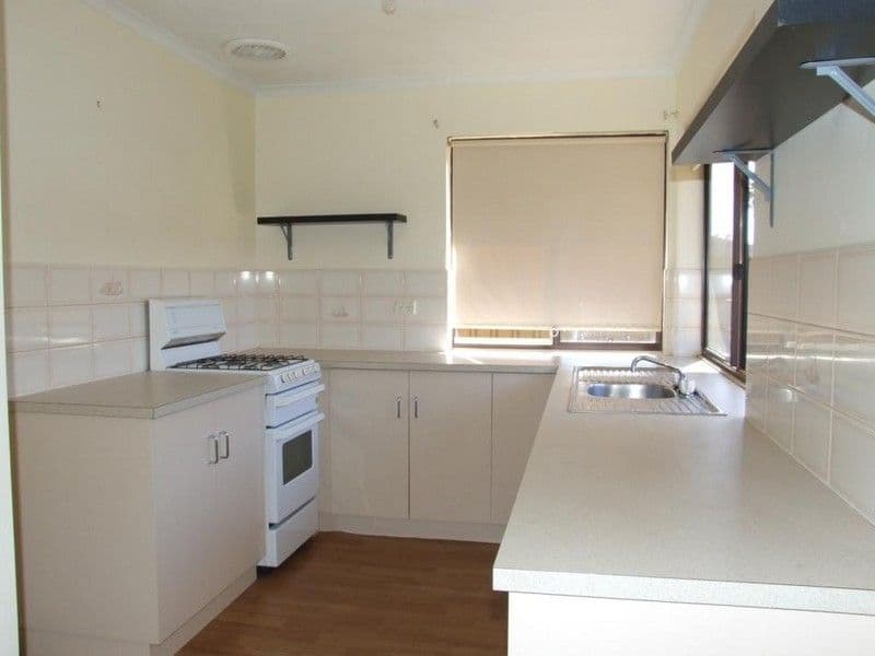 Unit 17, 14 Gretel Crescent, PARALOWIE SA 5108, Paralowie - Thumbnail 4