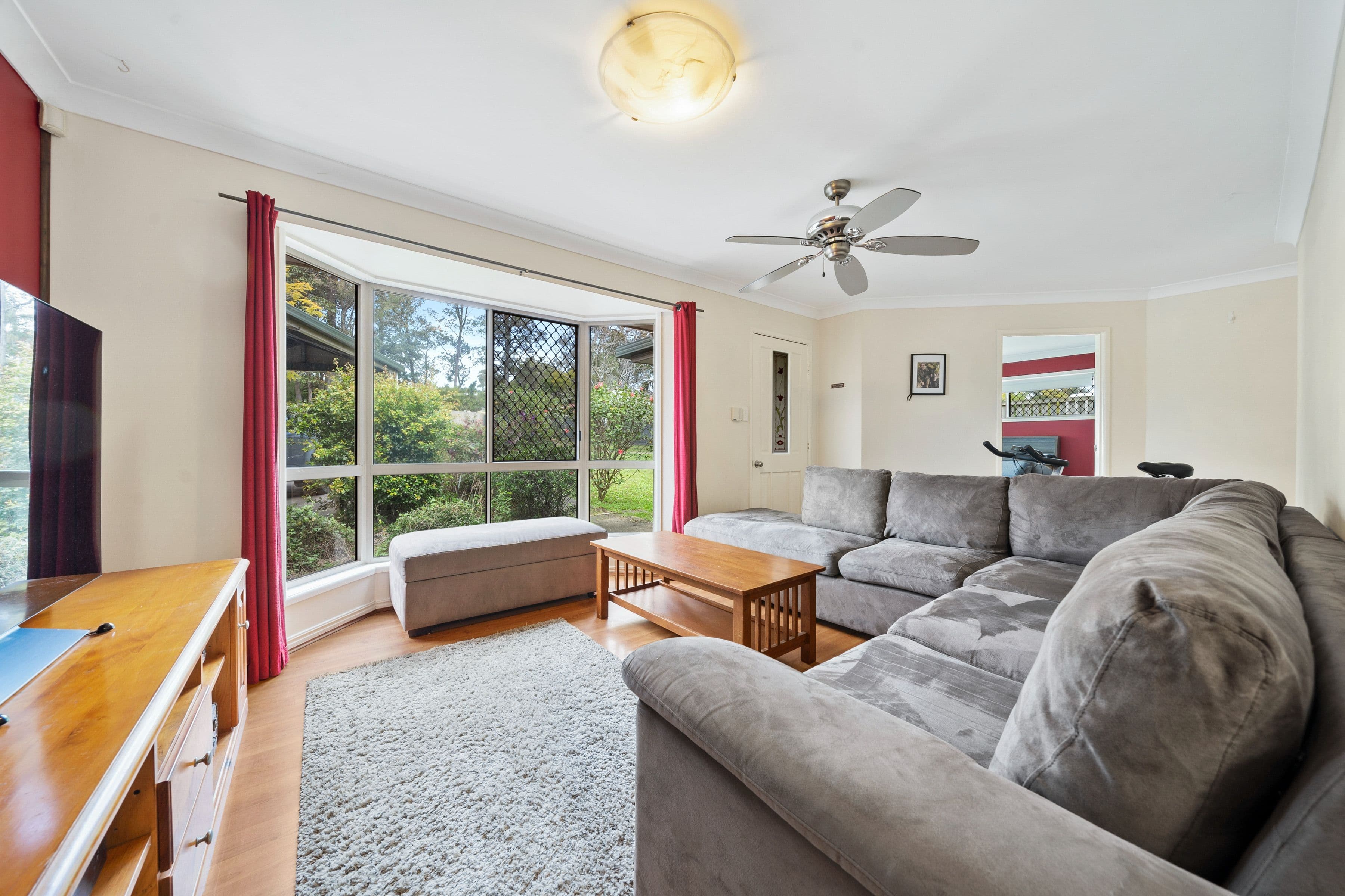 6 Warren Court, Loganlea QLD 4131, Loganlea - Thumbnail 5