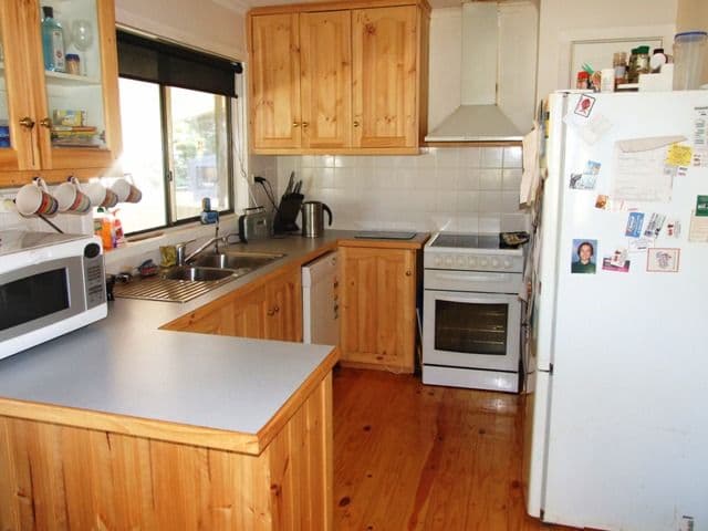 58 Hallway Drive, WIMBLEDON HEIGHTS VIC 3922, Wimbledon Heights - Thumbnail 2