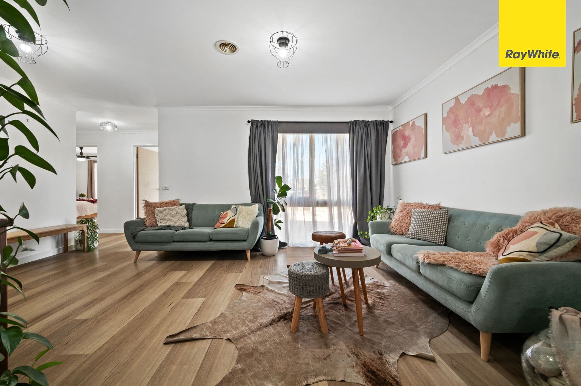 14 Mark Place, Melton West VIC 3337, Melton West - Thumbnail 3