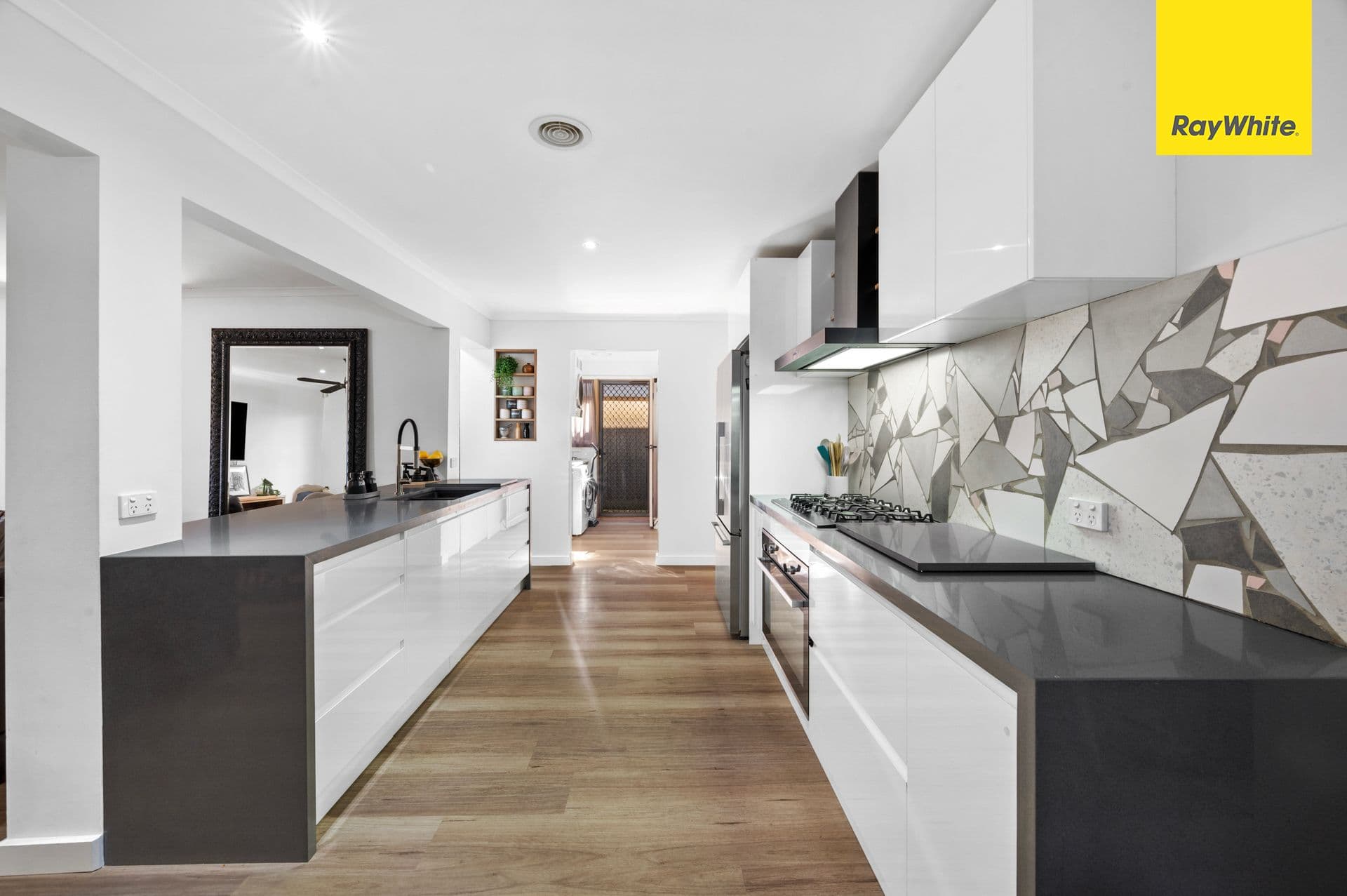 14 Mark Place, Melton West VIC 3337, Melton West - Thumbnail 8