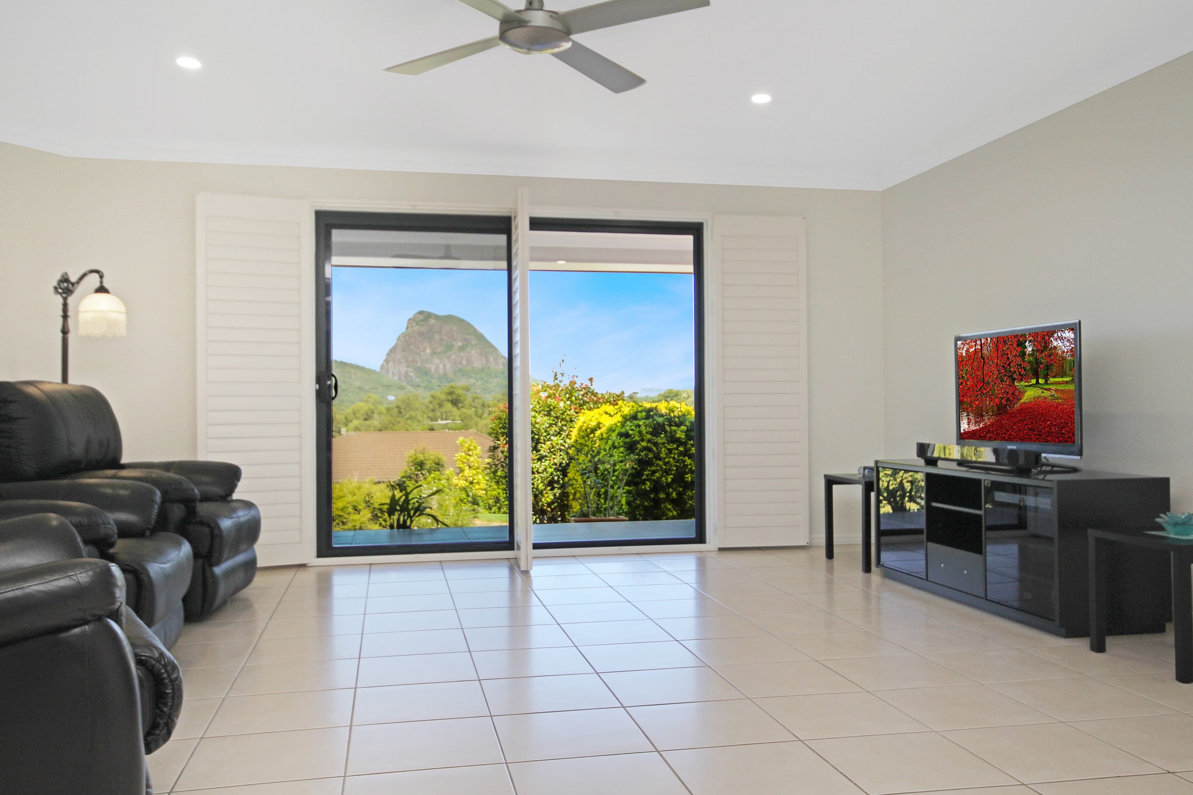 7 Cayenne Court, Glass House Mountains QLD 4518, Glass House Mountains - Thumbnail 2