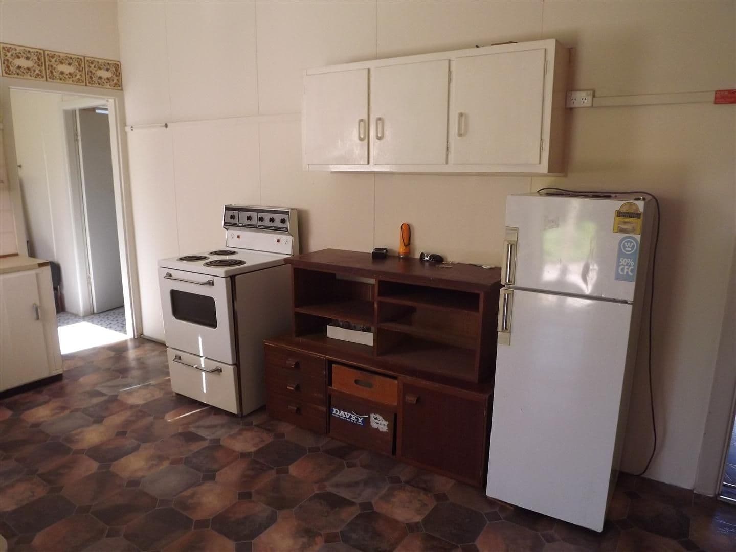 36 Victoria Street, PARKES NSW 2870, Parkes - Thumbnail 2