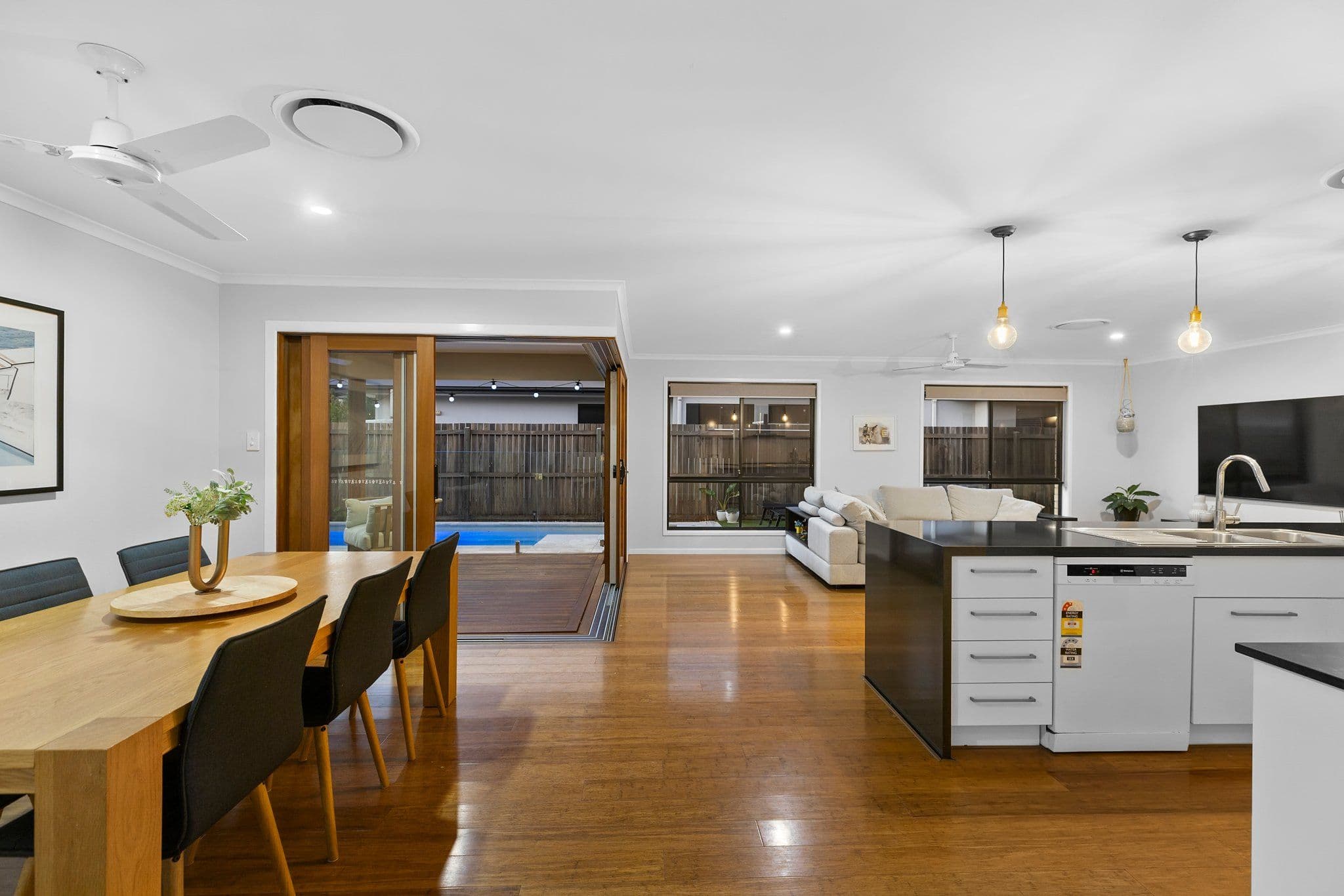14 Lyrebird Crescent, Upper Kedron QLD 4055, Upper Kedron - Thumbnail 7