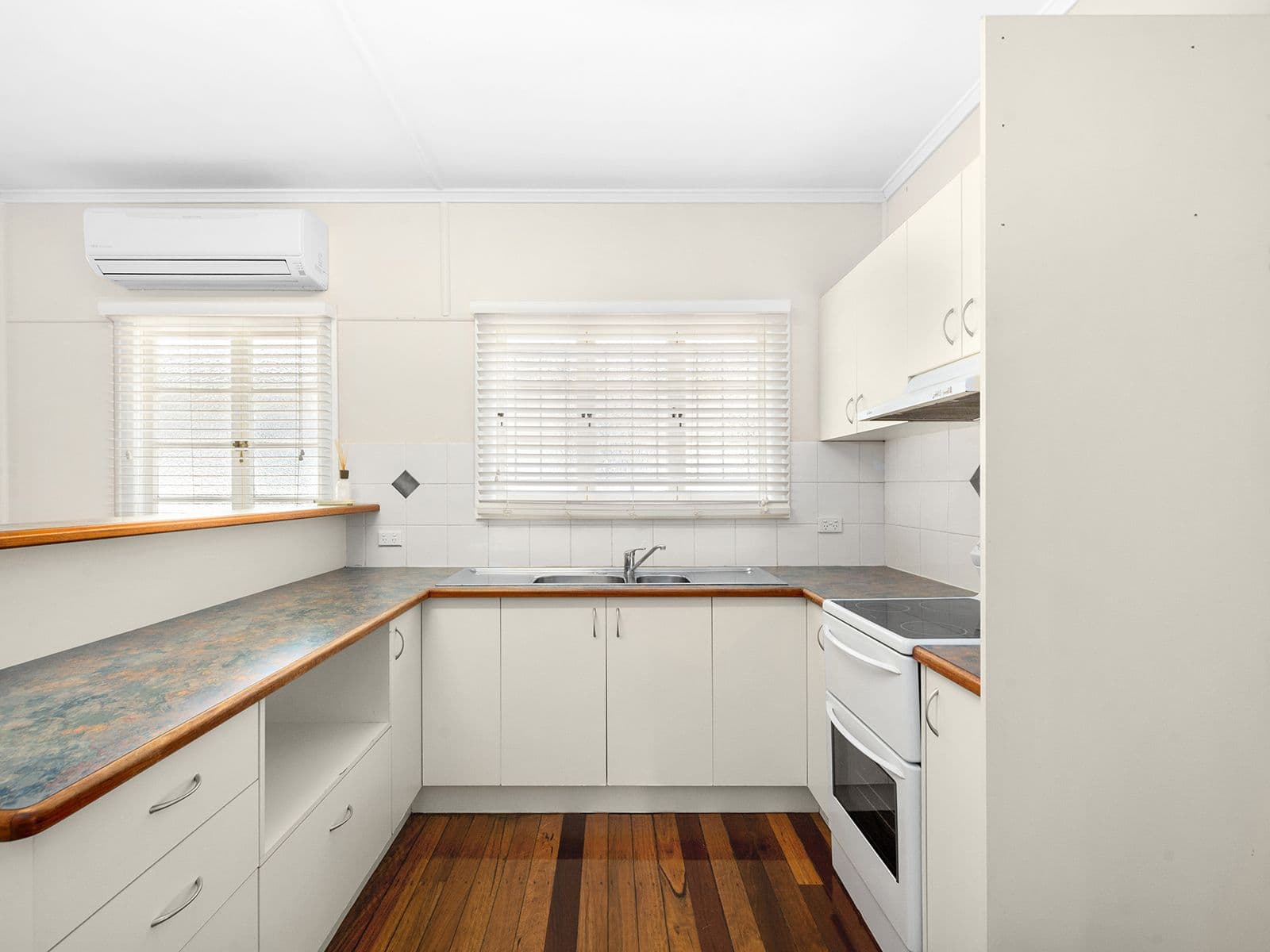 34 Parker Avenue, Northgate QLD 4013, Northgate - Thumbnail 6
