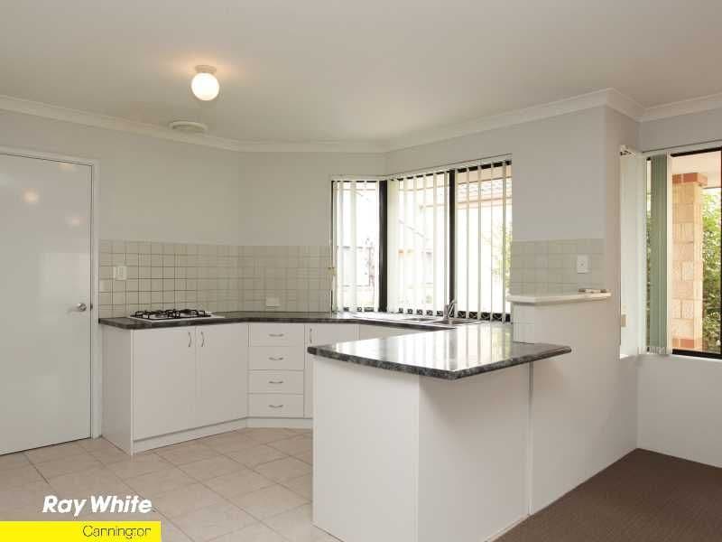 11 Herndon Close, CANNINGTON WA 6107, Cannington - Thumbnail 3