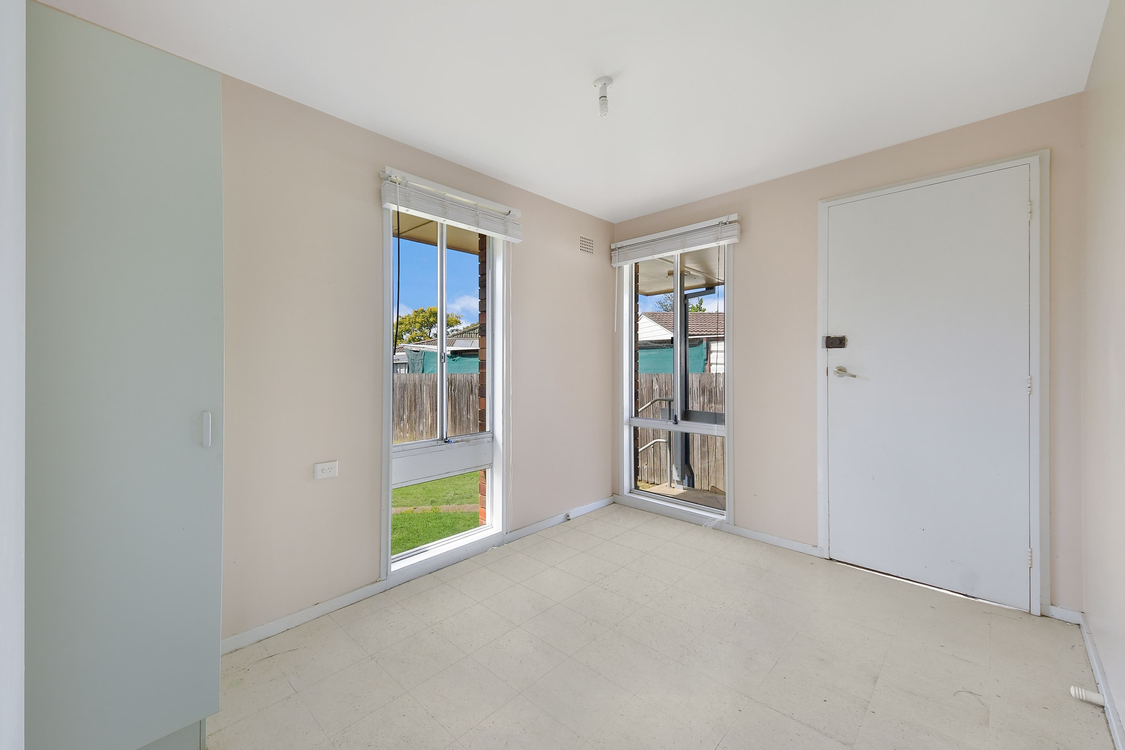 4 Waterhouse Place, Airds NSW 2560, Airds - Thumbnail 4