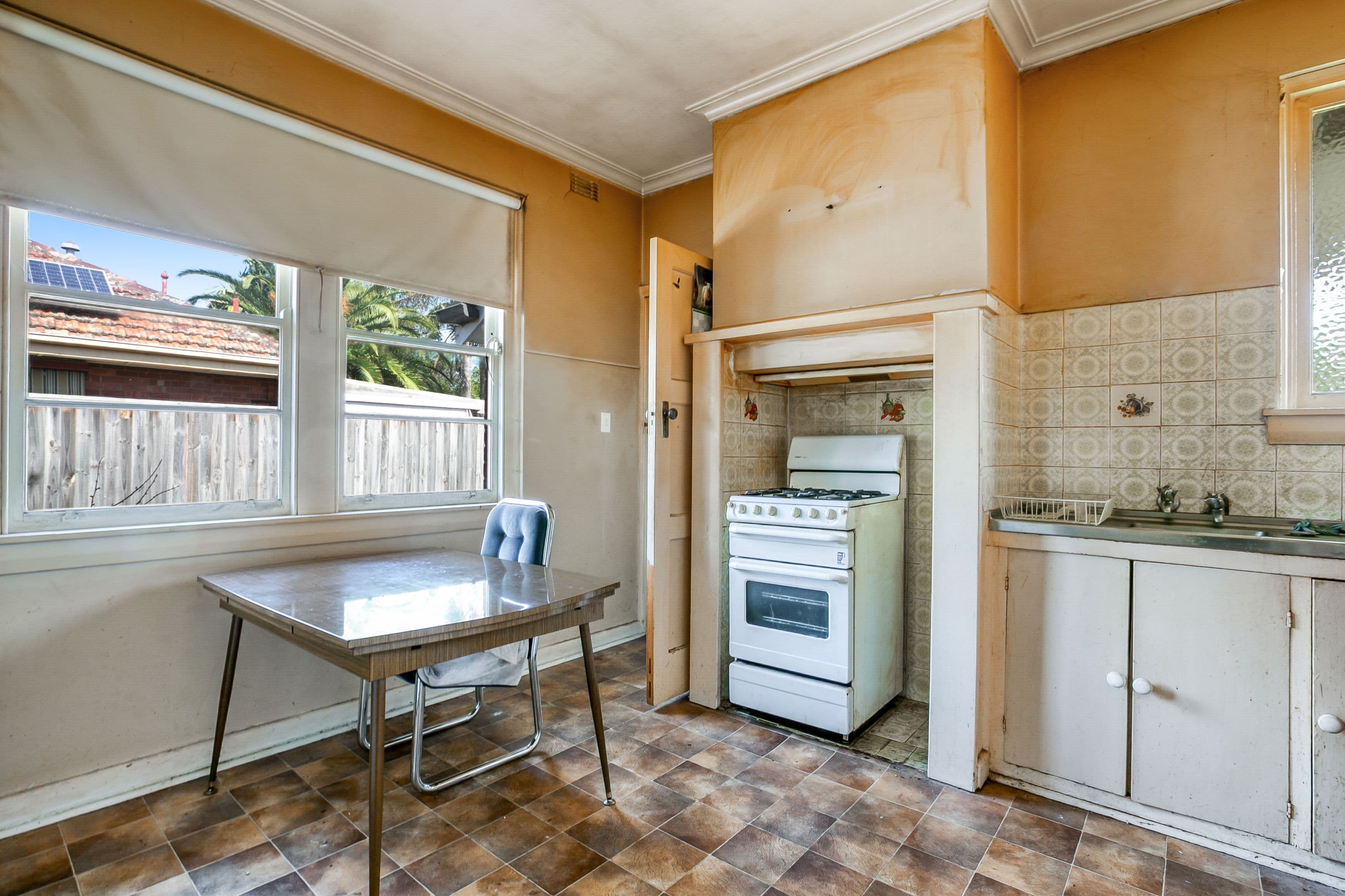 21 Taylor Avenue, Reservoir VIC 3073, Reservoir - Thumbnail 7
