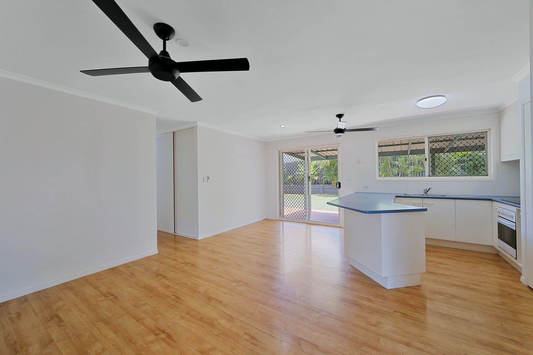 1 Monique Avenue, Avoca QLD 4670, Avoca - Thumbnail 8