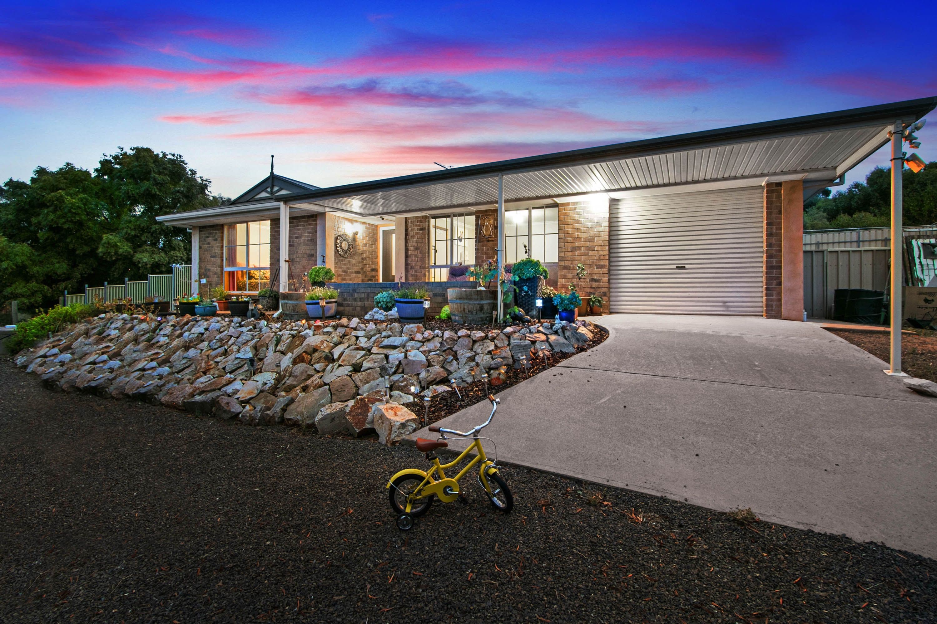8 Amelia Street, Kapunda SA 5373, Kapunda - Image 1