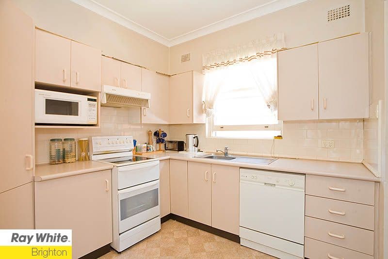 168 Chuter Avenue, SANS SOUCI NSW 2219, Sans Souci - Thumbnail 7