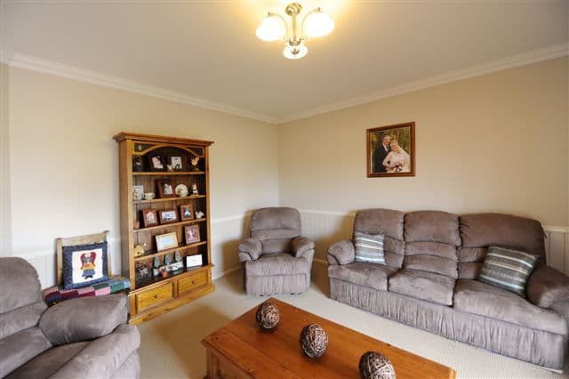 50 Belclaire Drive, WESTBROOK QLD 4350, Westbrook - Thumbnail 6