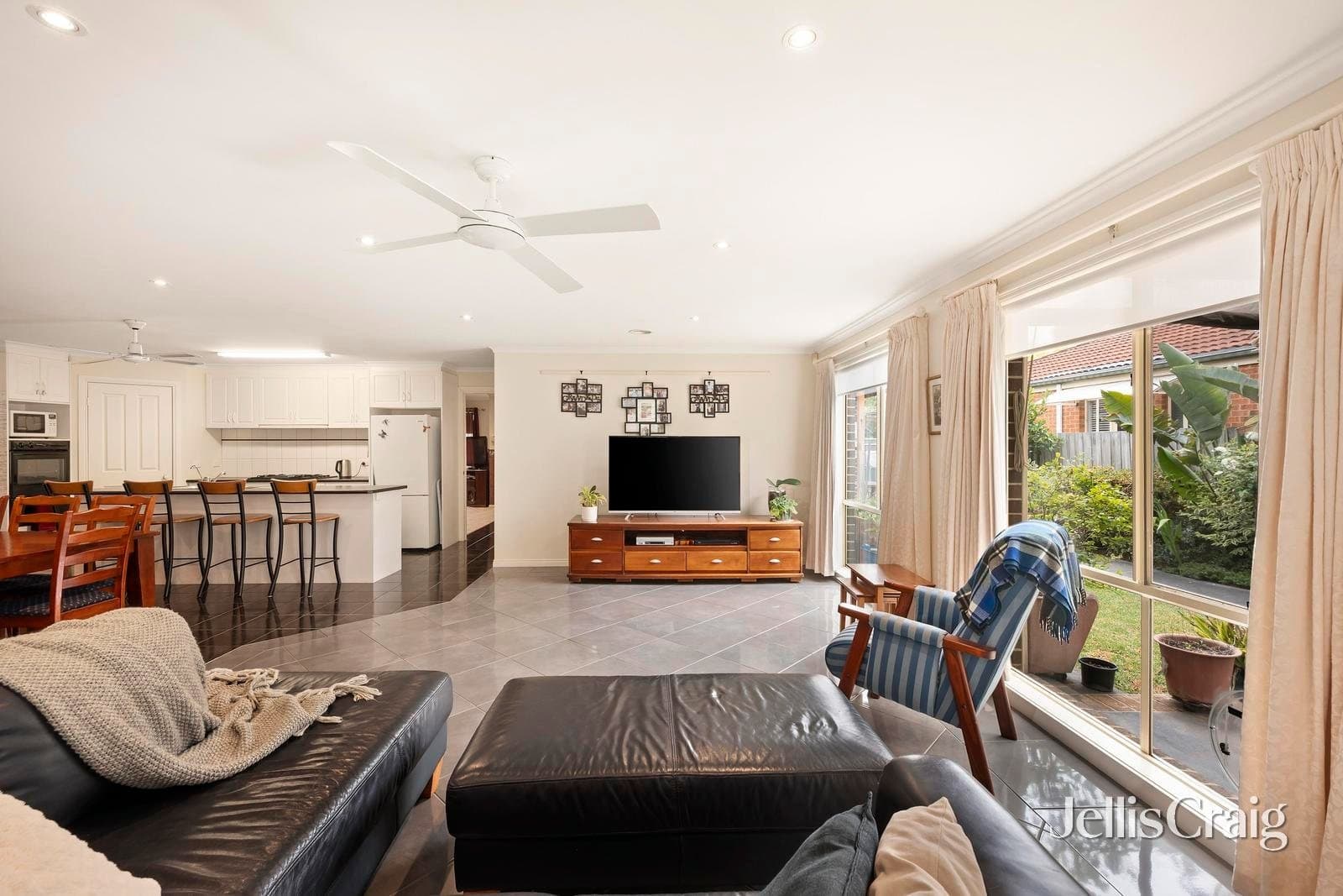 2 Wonuka Court, Croydon Hills, Croydon Hills - Thumbnail 4