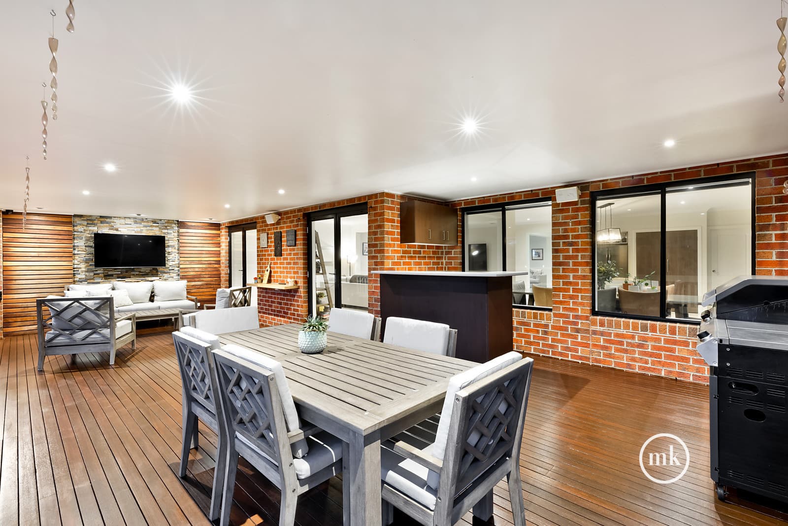 7 Raphael Rise, South Morang, South Morang - Thumbnail 3