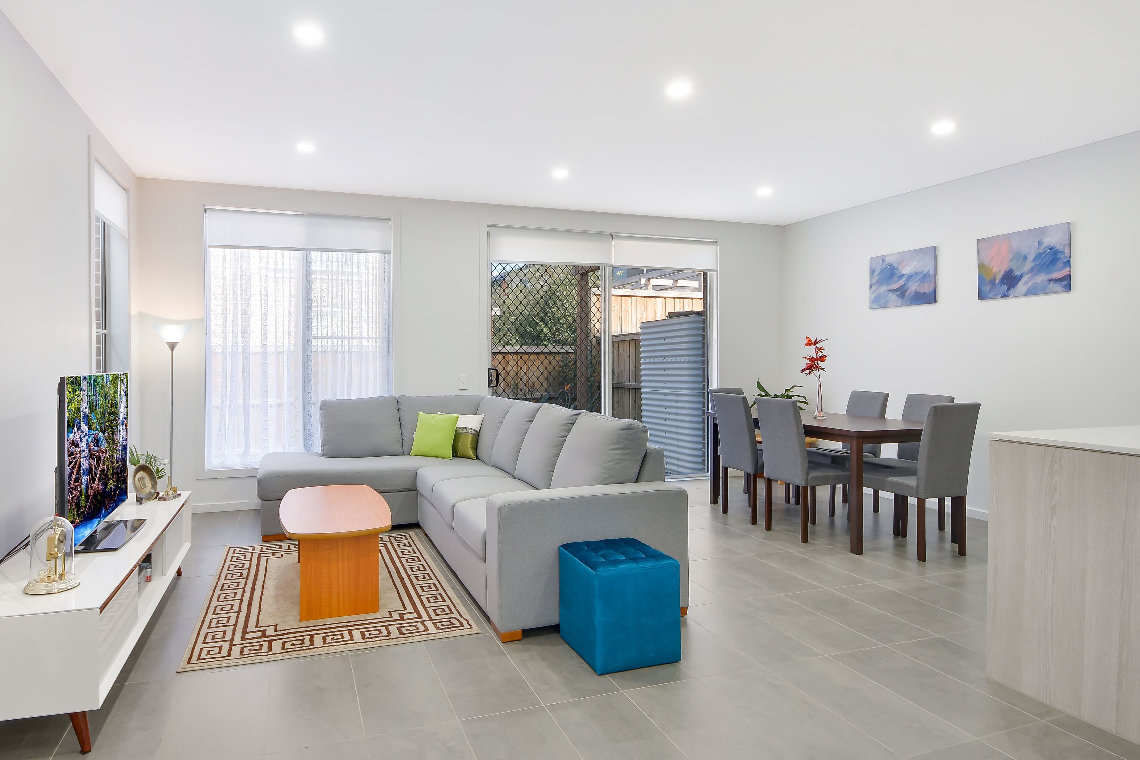 21 Indigo Crescent, Denham Court - Thumbnail 3