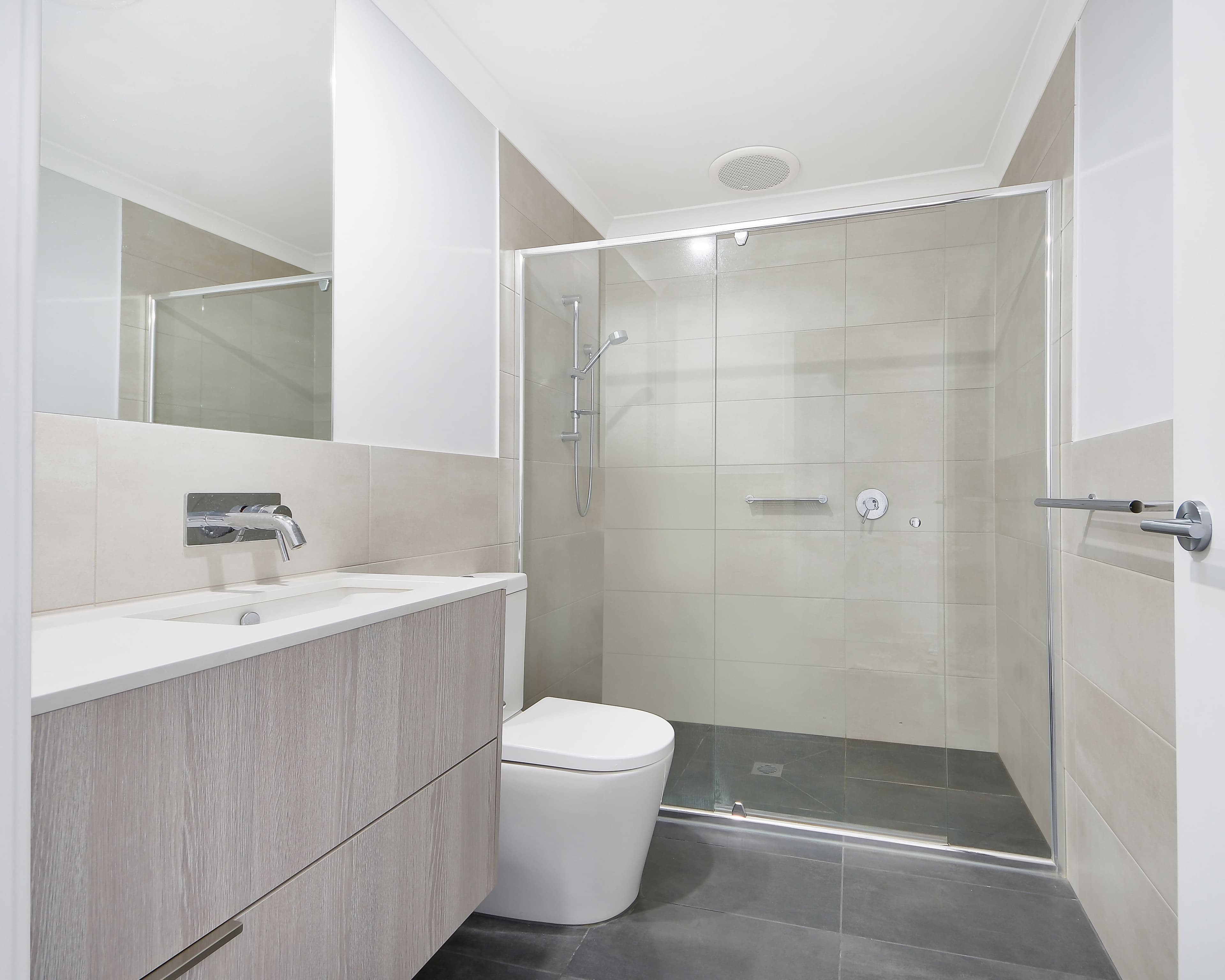 21 Indigo Crescent, Denham Court - Thumbnail 5