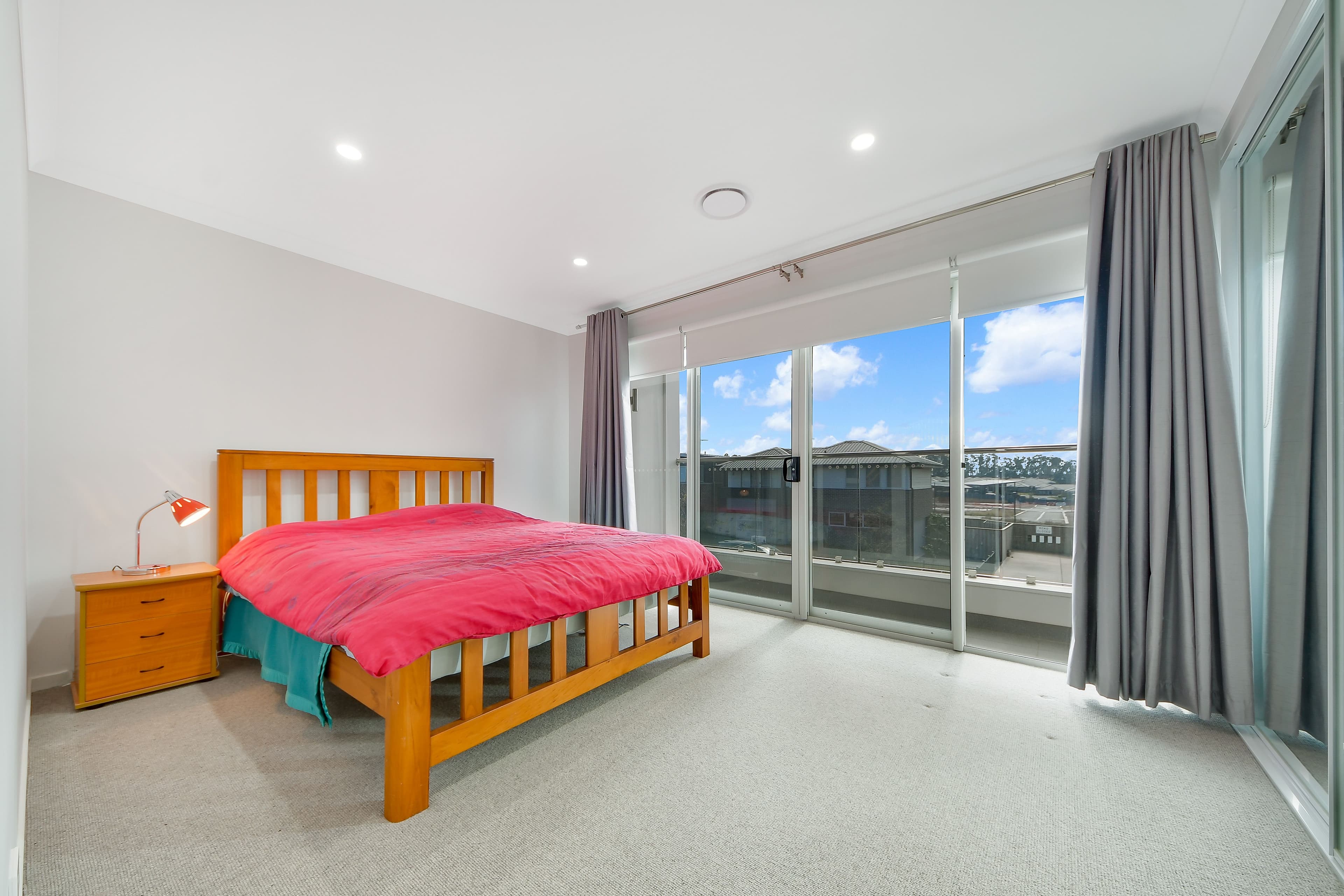 21 Indigo Crescent, Denham Court - Thumbnail 6