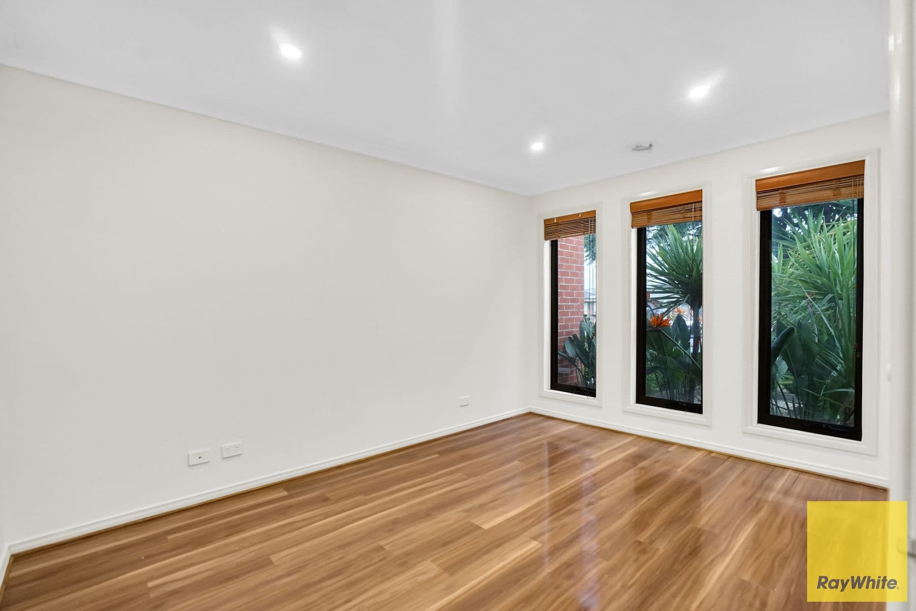 16 Bunnorong Street, Tarneit VIC 3029, Tarneit - Thumbnail 4