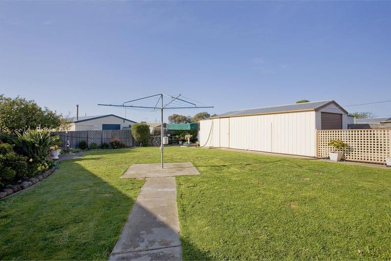 60  Cloverdale Drive, CORIO VIC 3214, Corio - Thumbnail 8