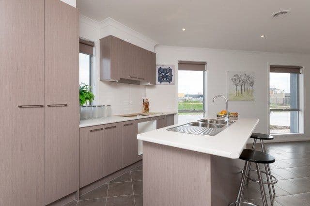  2 Brunswick Crescent, CRAIGIEBURN VIC 3064, Craigieburn - Thumbnail 3