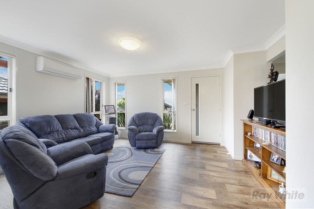 11 Stombuco Place, Goulburn - Thumbnail 3