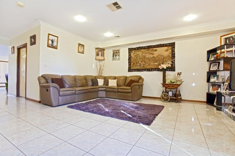 3 Brogo Place, PRESTONS NSW 2170, Prestons - Thumbnail 6