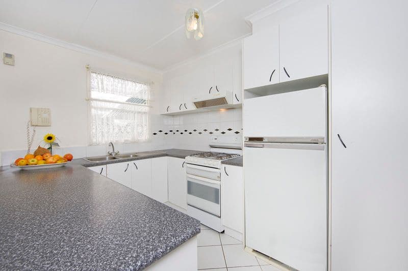 86 Bladin Street, LAVERTON VIC 3028, Laverton - Thumbnail 3