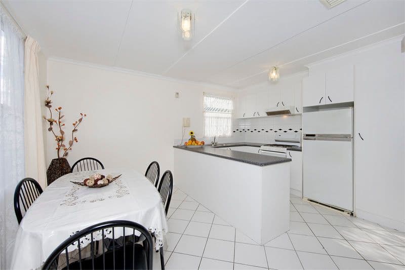 86 Bladin Street, LAVERTON VIC 3028, Laverton - Thumbnail 4