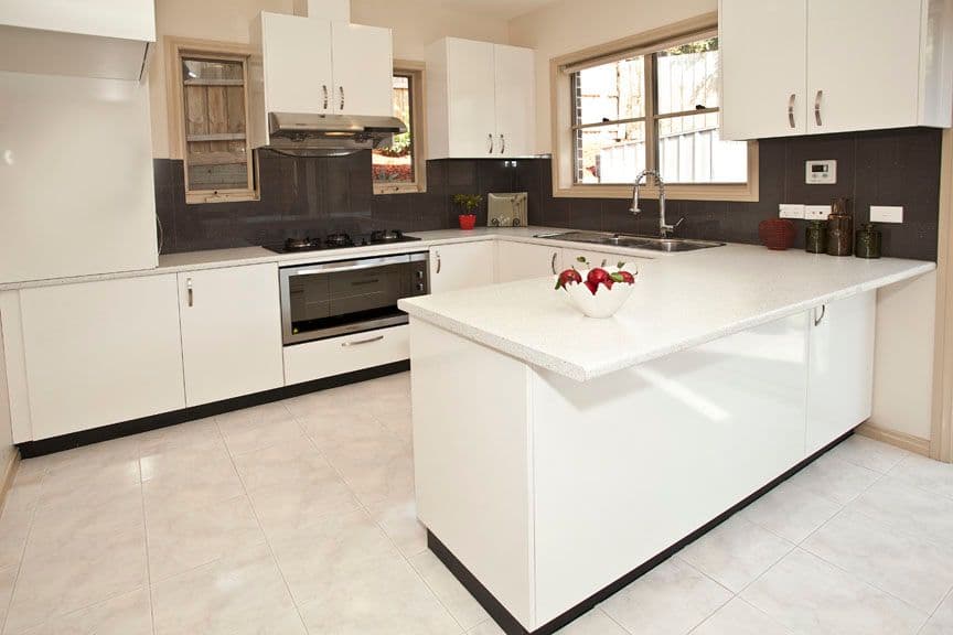 35 Angus Drive, GLEN WAVERLEY VIC 3150, Glen Waverley - Thumbnail 2