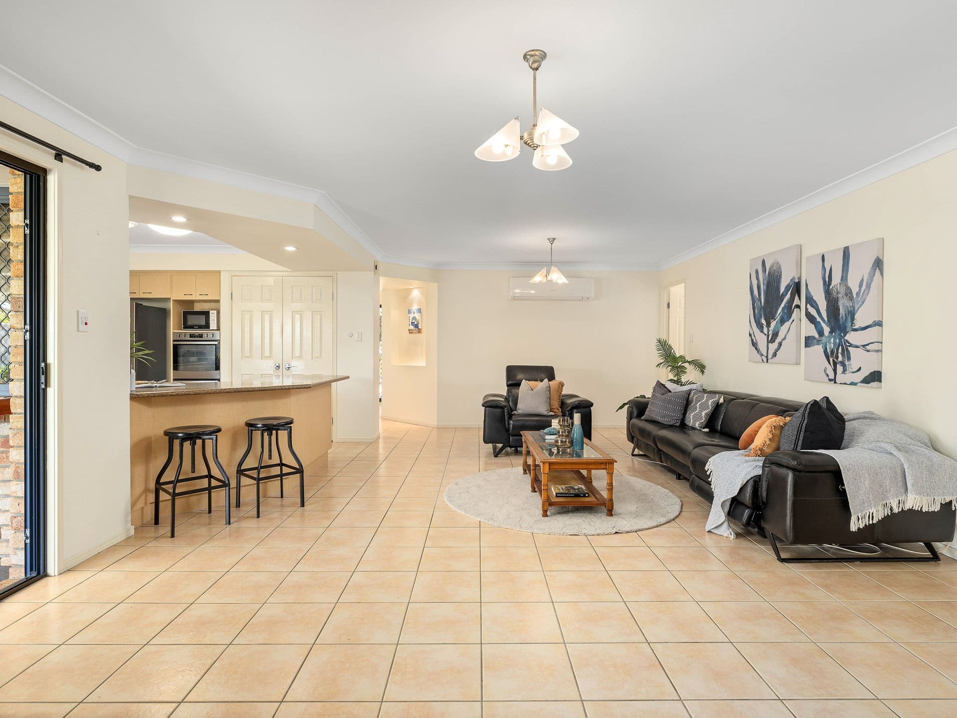55 Karvella Street, Upper Kedron QLD 4055, Upper Kedron - Thumbnail 7