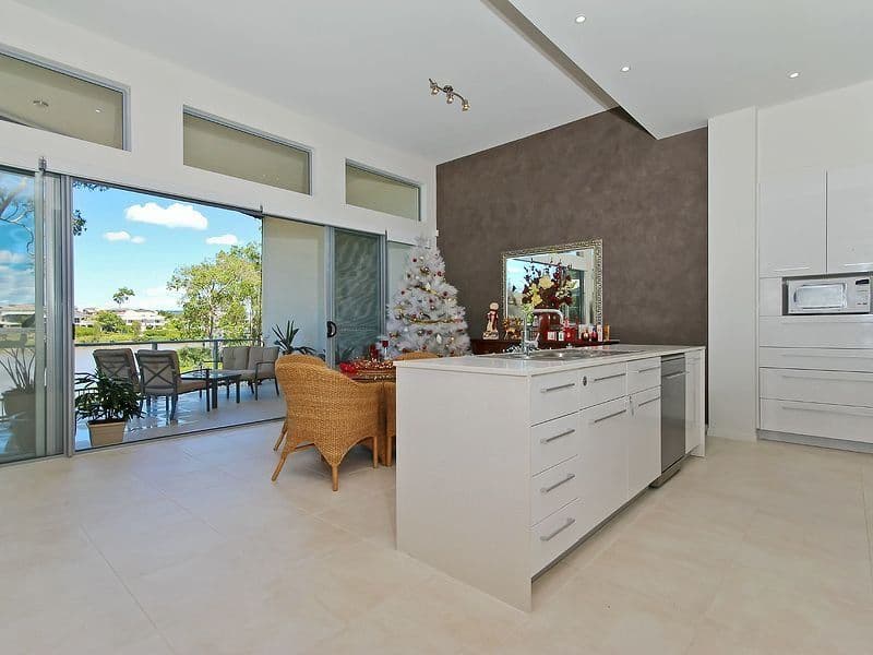 7 Saleya Drive, VARSITY LAKES QLD 4227, Varsity Lakes - Thumbnail 3