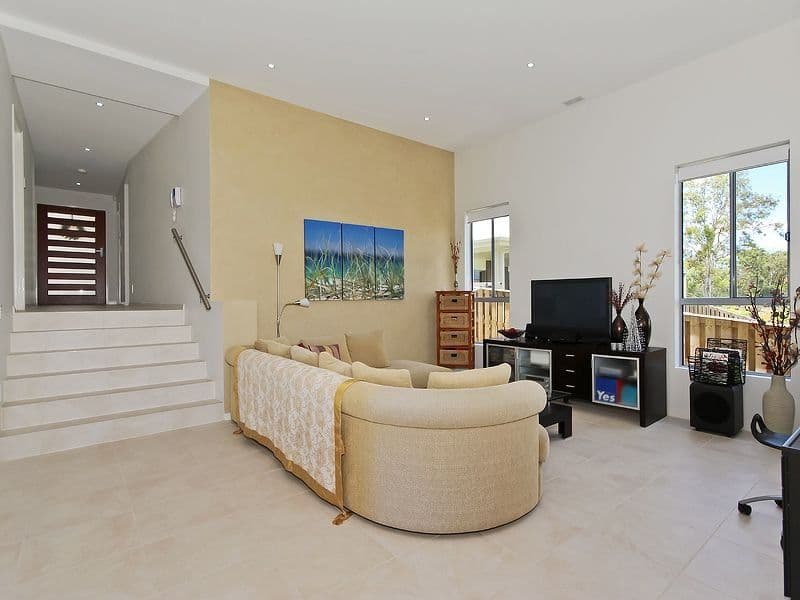 7 Saleya Drive, VARSITY LAKES QLD 4227, Varsity Lakes - Thumbnail 5