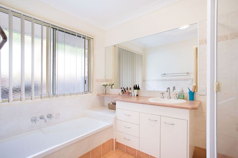 6 Thunder Drive, Currumbin Waters QLD 4223, Currumbin Waters - Thumbnail 8