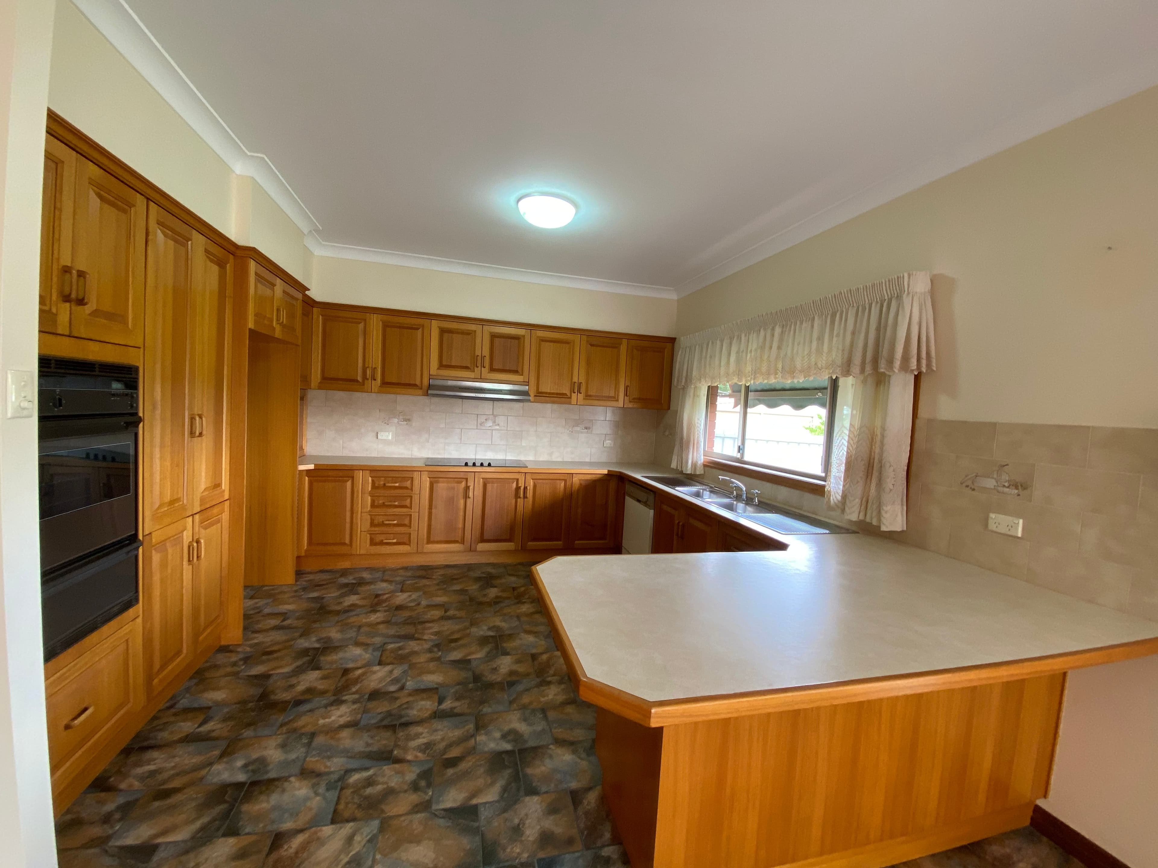 1A Clifton Blvde, Griffith NSW 2680, Griffith - Thumbnail 5