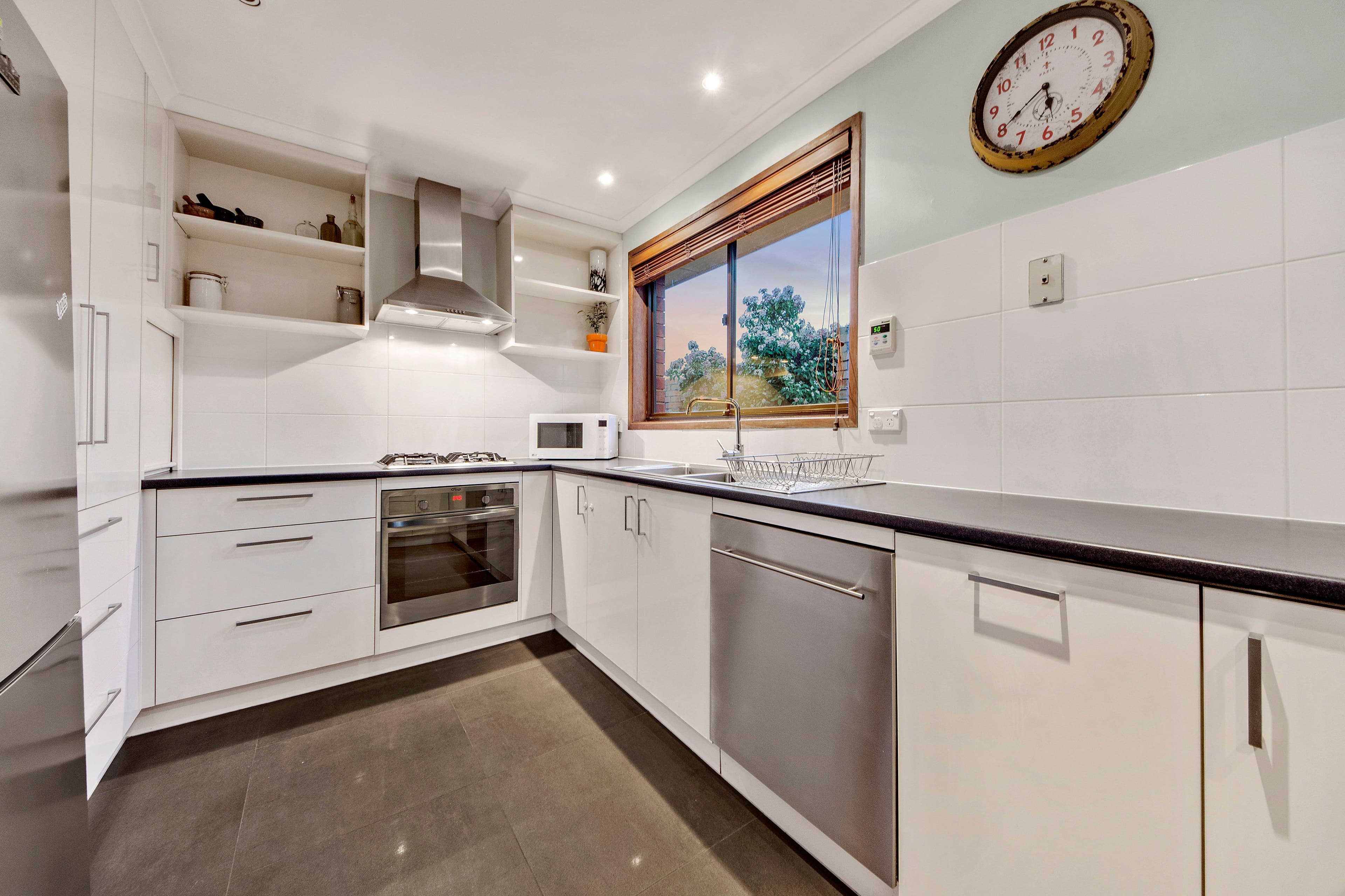 15 Hayball Place, Evatt ACT 2617, Evatt - Thumbnail 3