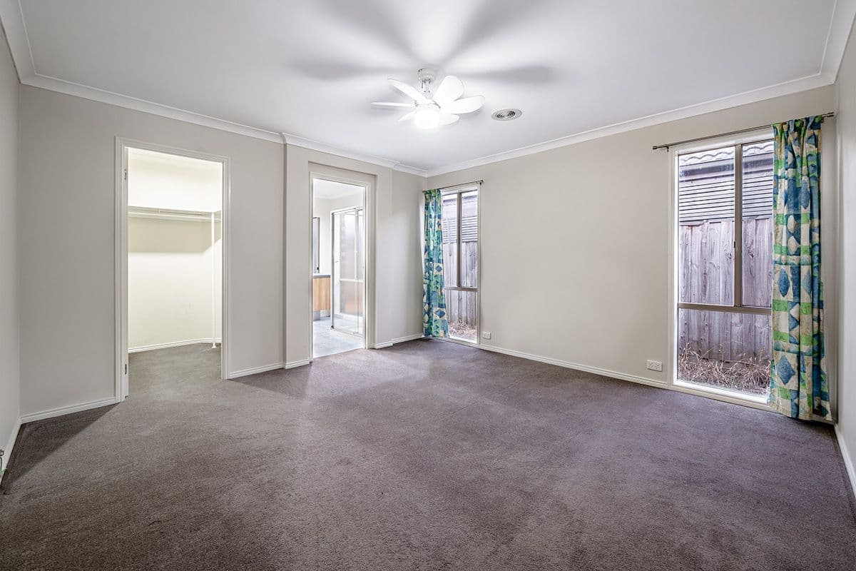27 Sinatra Way, Cranbourne East VIC 3977, Cranbourne East - Thumbnail 7