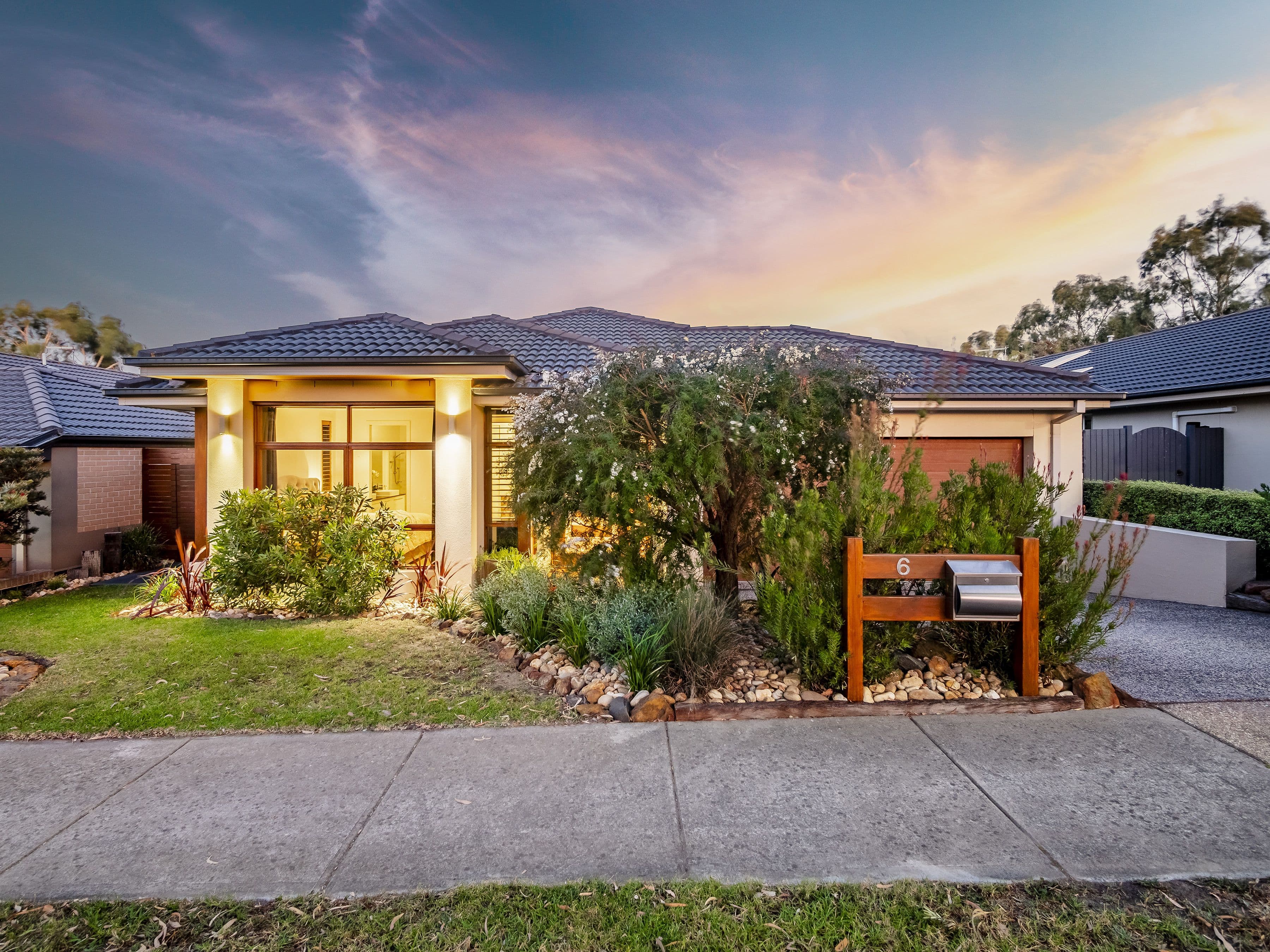 28 Buckley Street, STRATFORD, Stratford - Thumbnail 2