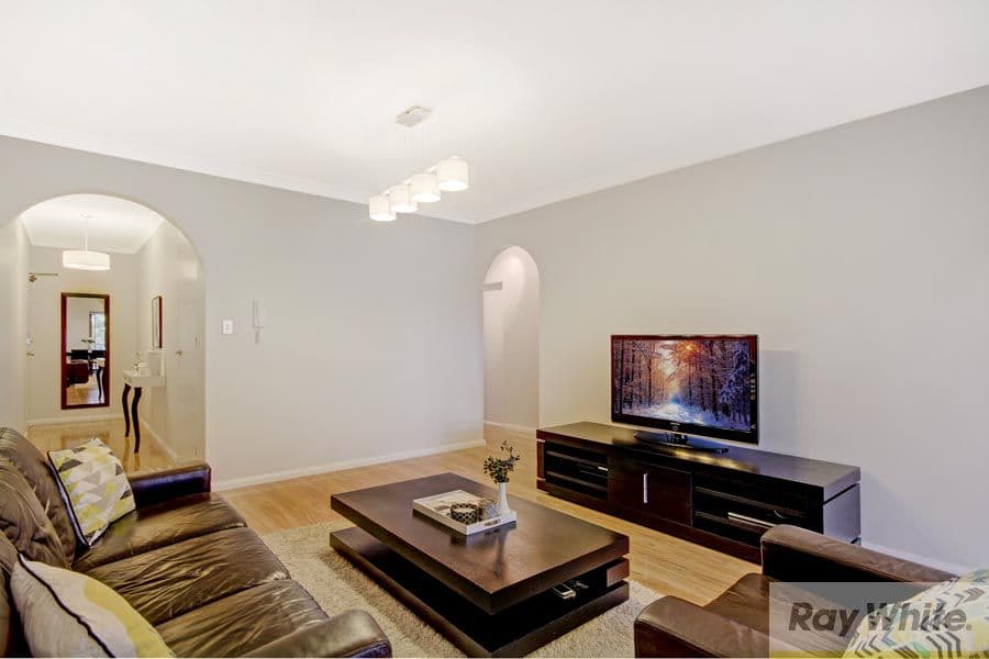 60 Hampton Court Road, Carlton NSW 2218, Carlton - Thumbnail 2